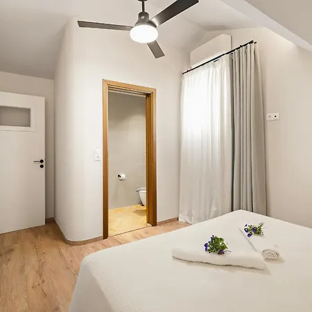 Lenikos Resort Agia Galini  Exterior photo