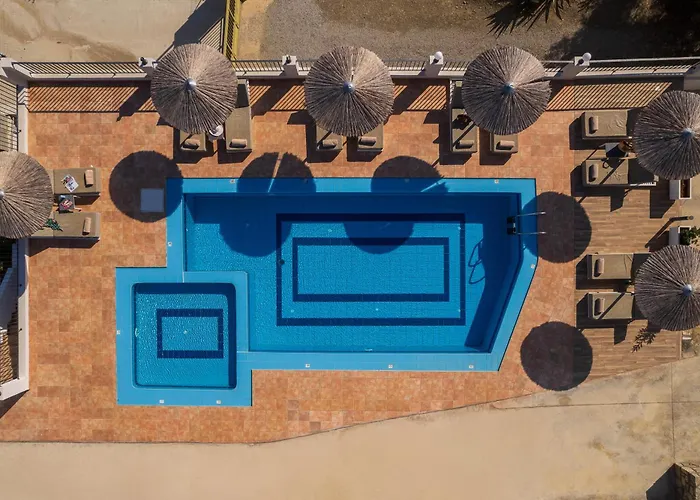 Lenikos Resort