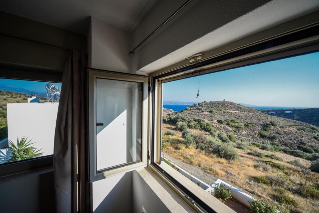 Lenikos Apartahotel 3*