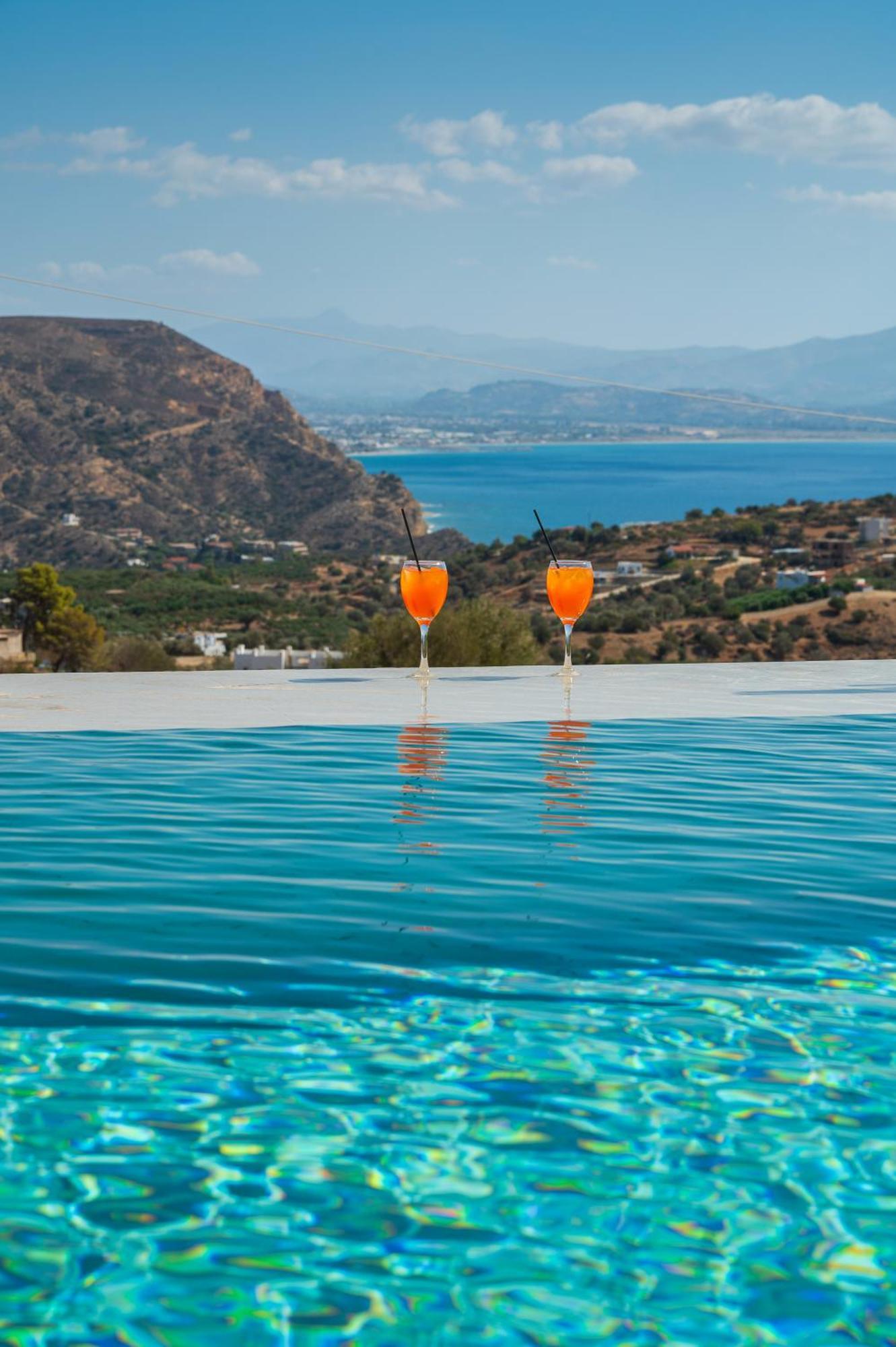 Lenikos 3*